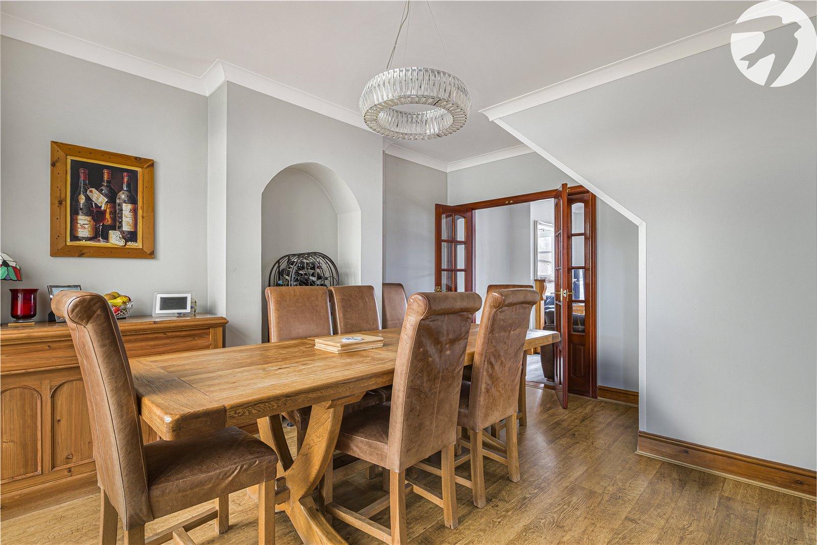 5 bedroom house for sale in Sidcup | Robinson Jackson