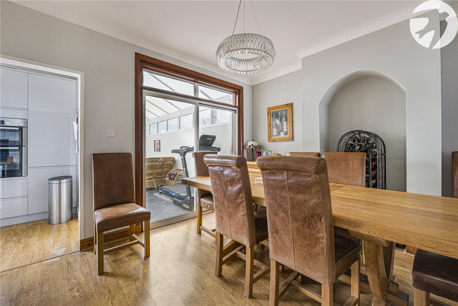 5 bedroom house for sale in Sidcup | Robinson Jackson