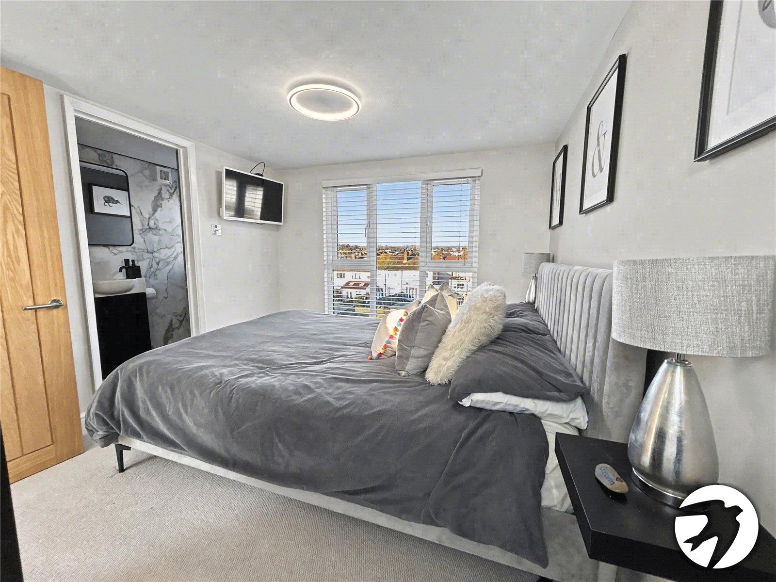 3 bedroom house for sale in South Welling | Robinson Jackson