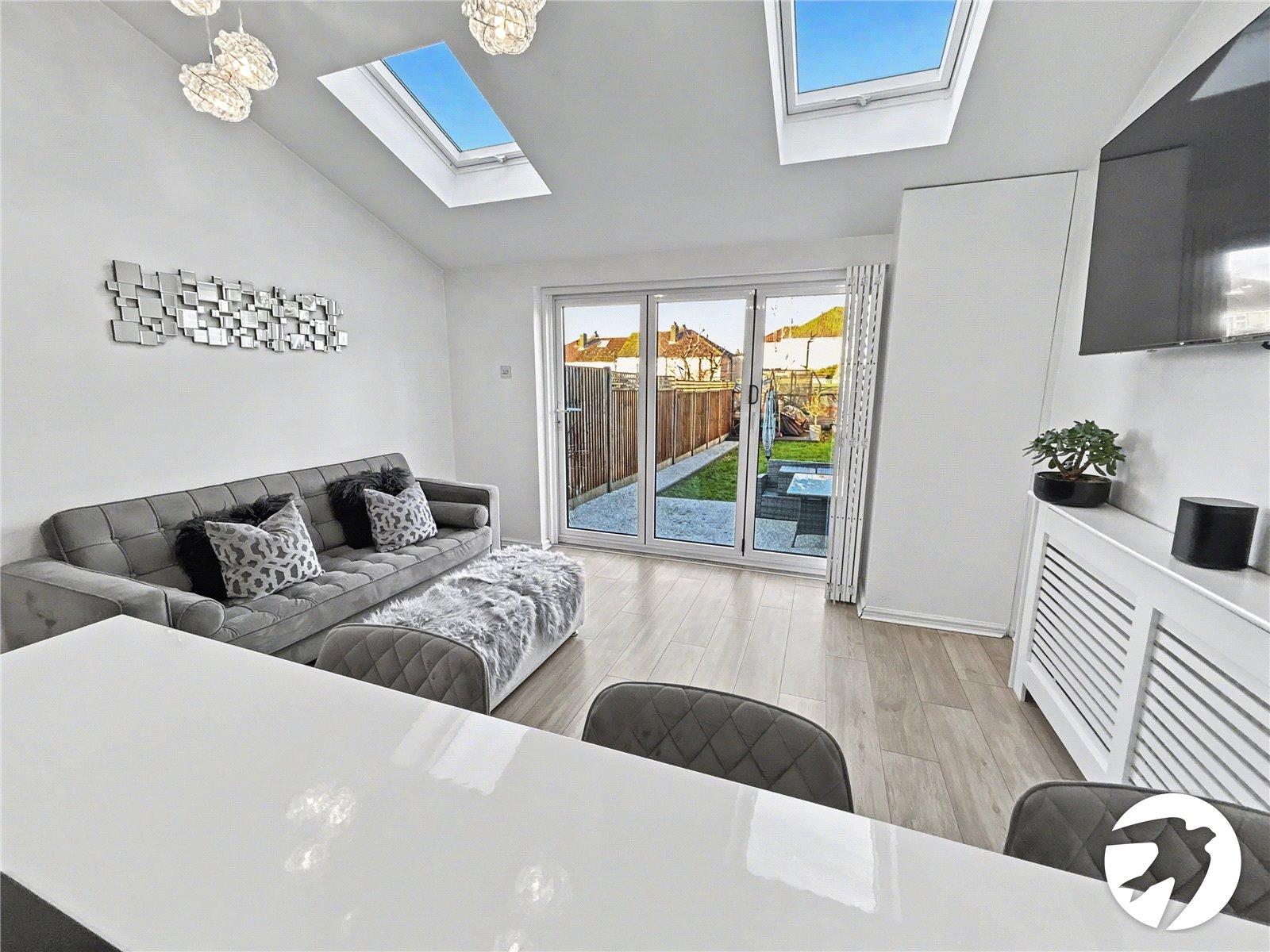 3 bedroom house for sale in South Welling | Robinson Jackson