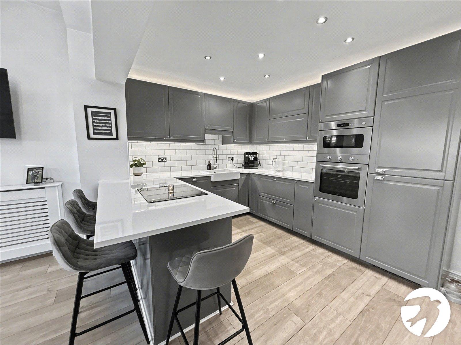 3 bedroom house for sale in South Welling | Robinson Jackson