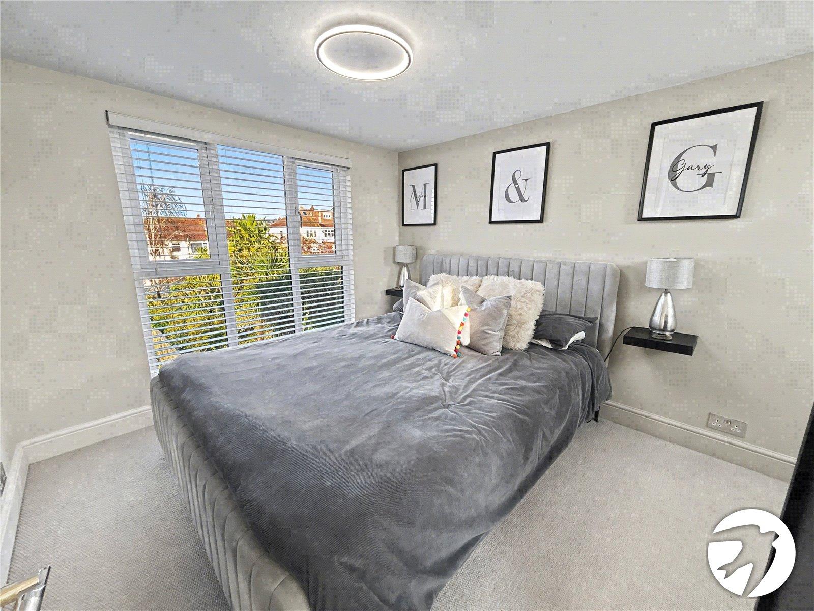 3 bedroom house for sale in South Welling | Robinson Jackson