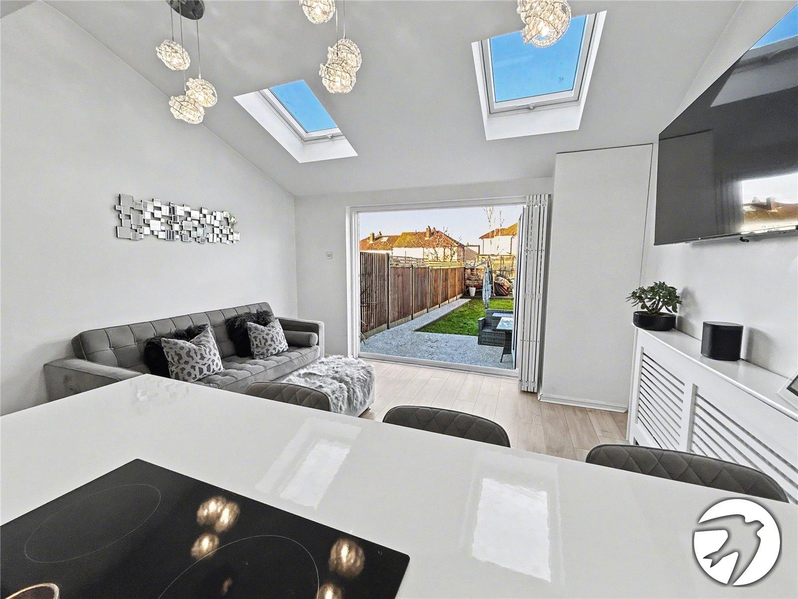 3 bedroom house for sale in South Welling | Robinson Jackson