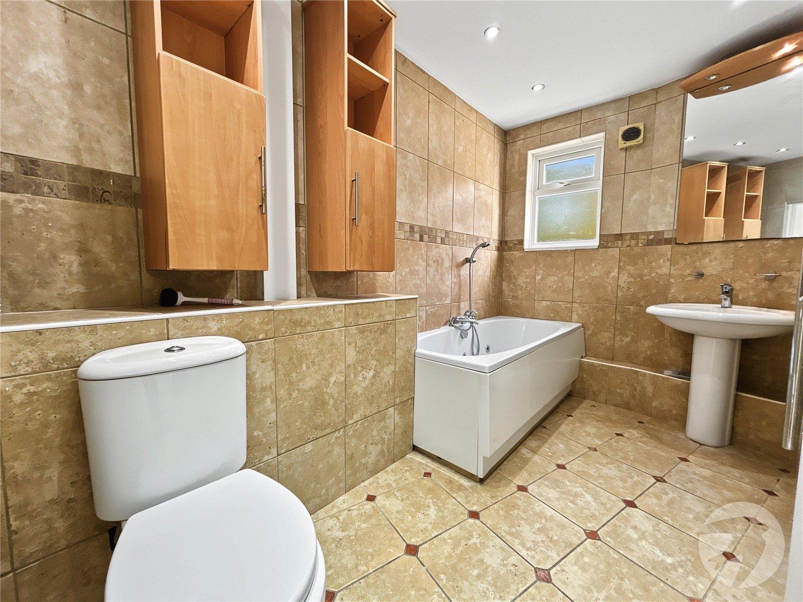 3 bedroom house for sale in Sidcup | Robinson Jackson