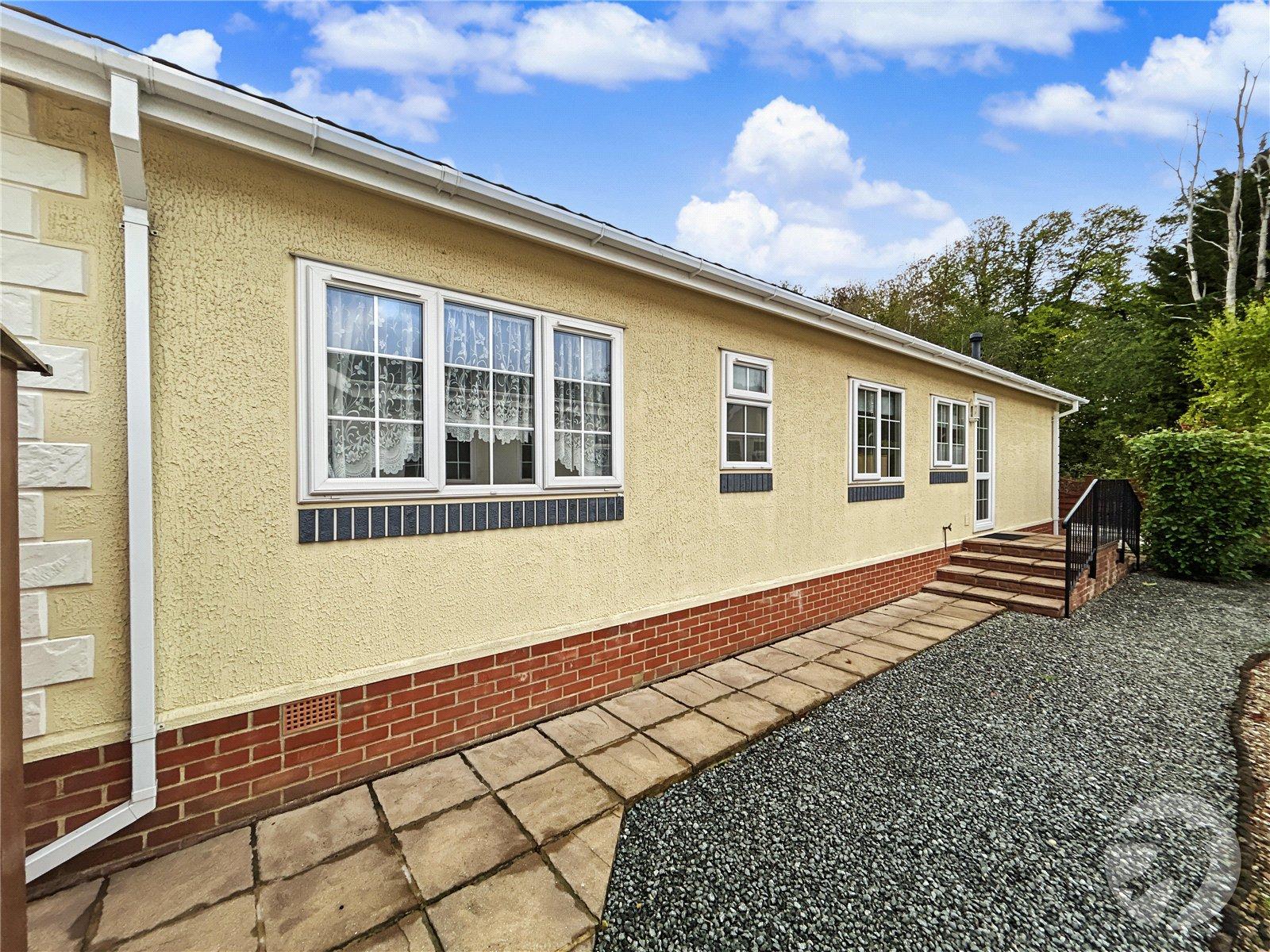 2 bedroom bungalow for sale in Old London Road | Robinson Jackson