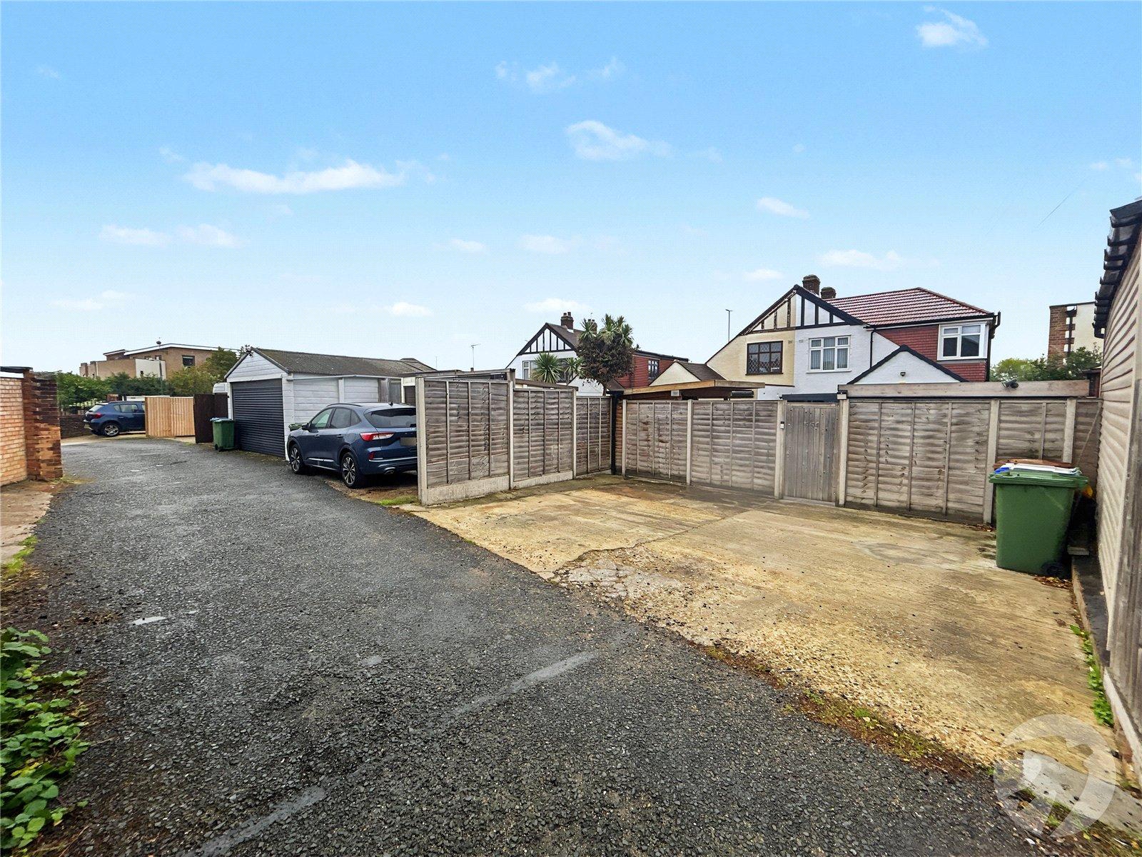 5 bedroom house for sale in Sidcup | Robinson Jackson