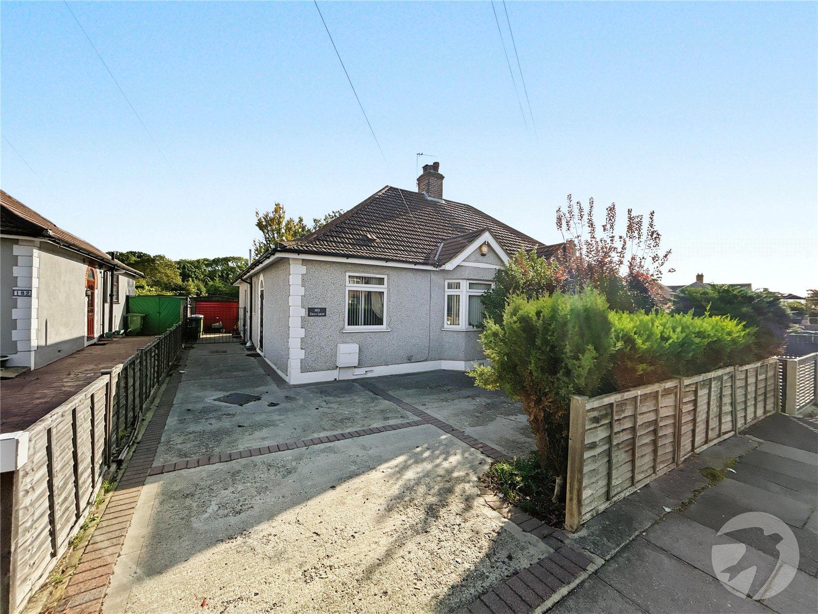3 bedroom bungalow for sale in Sidcup | Robinson Jackson