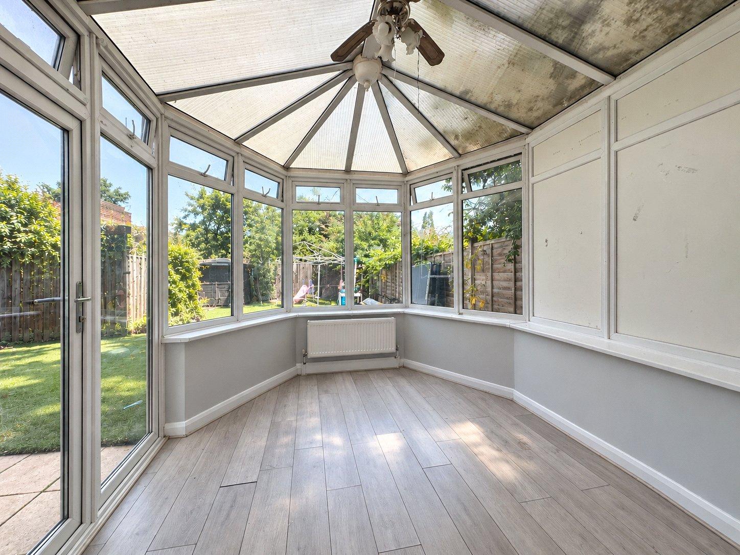 3 bedroom house for sale in London | Robinson Jackson