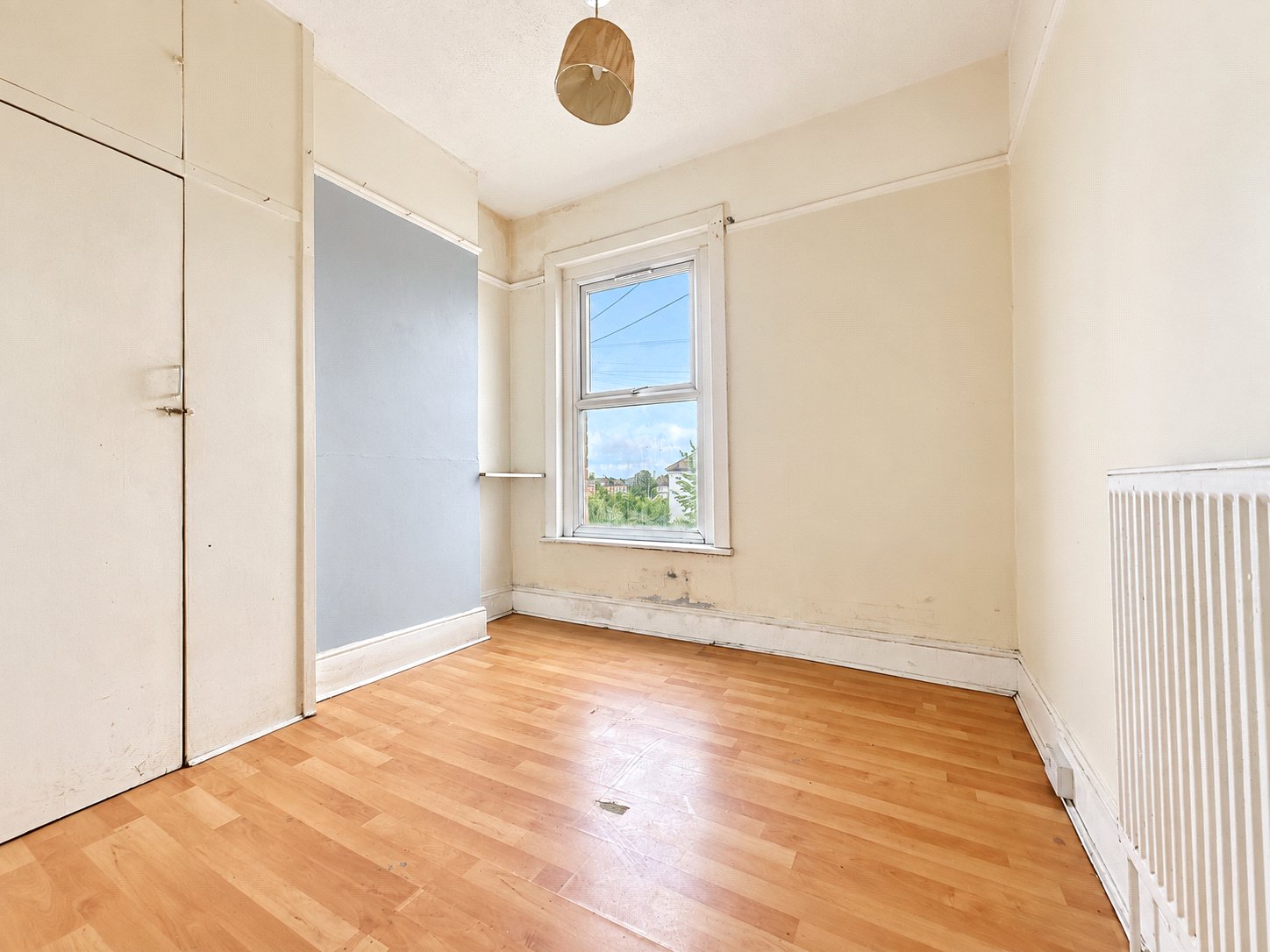 2 bedroom property for sale in London | Robinson Jackson