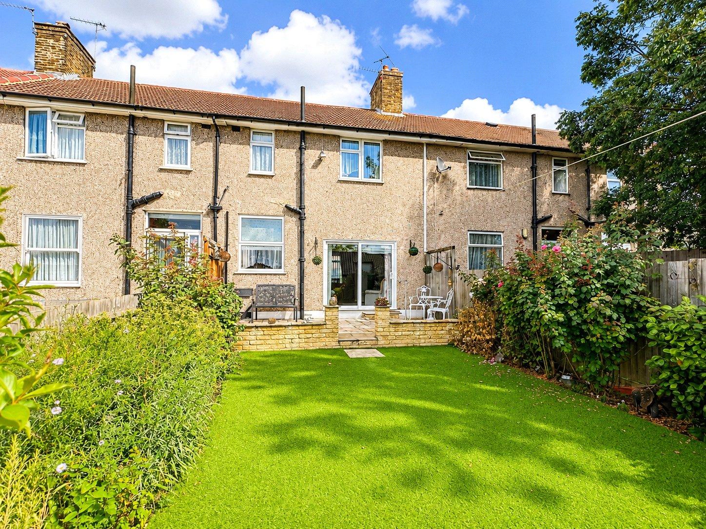 2 bedroom house for sale in Bromley | Robinson Jackson