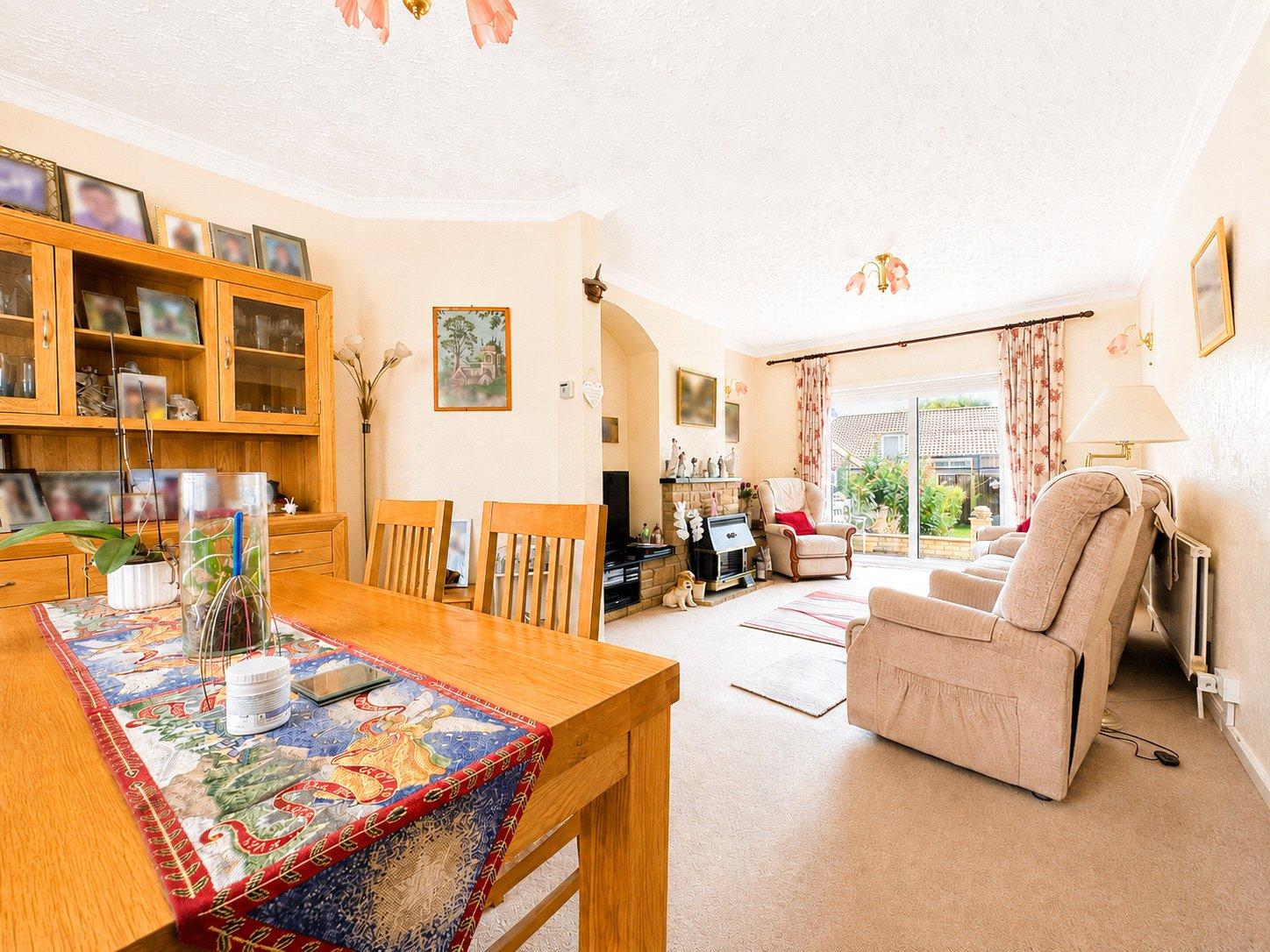 2 bedroom house for sale in Bromley | Robinson Jackson