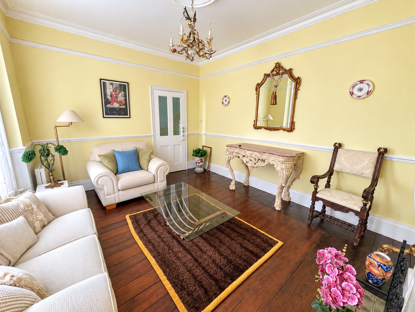3 bedroom house for sale in London | Robinson Jackson
