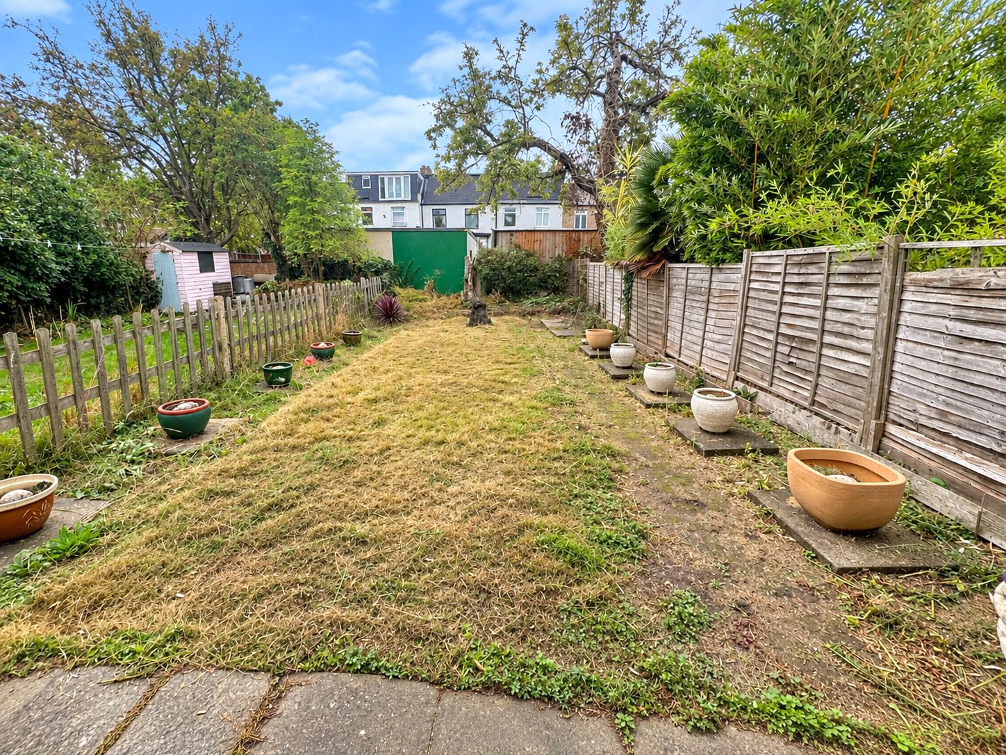 3 bedroom house for sale in London | Robinson Jackson