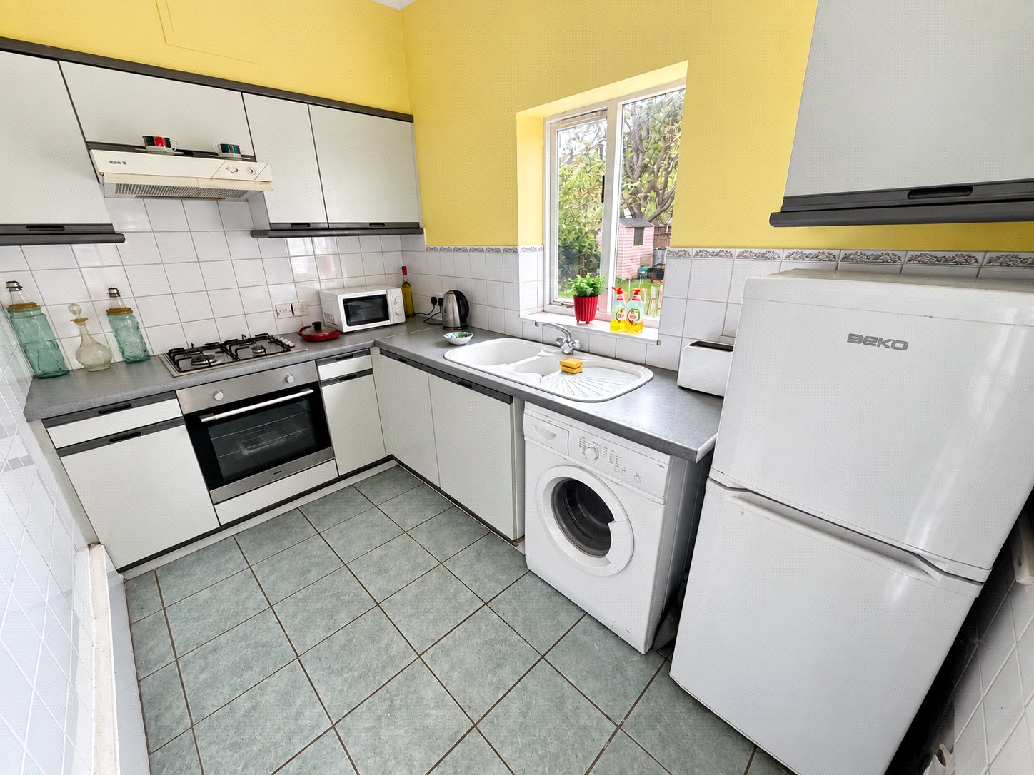 3 bedroom house for sale in London | Robinson Jackson