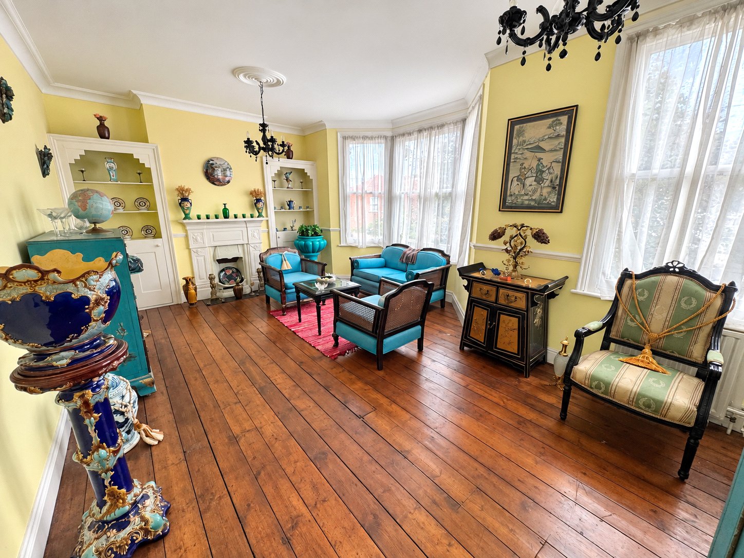 3 bedroom house for sale in London | Robinson Jackson