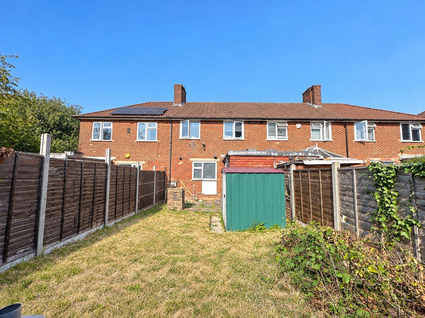 3 bedroom house for sale in London | Robinson Jackson