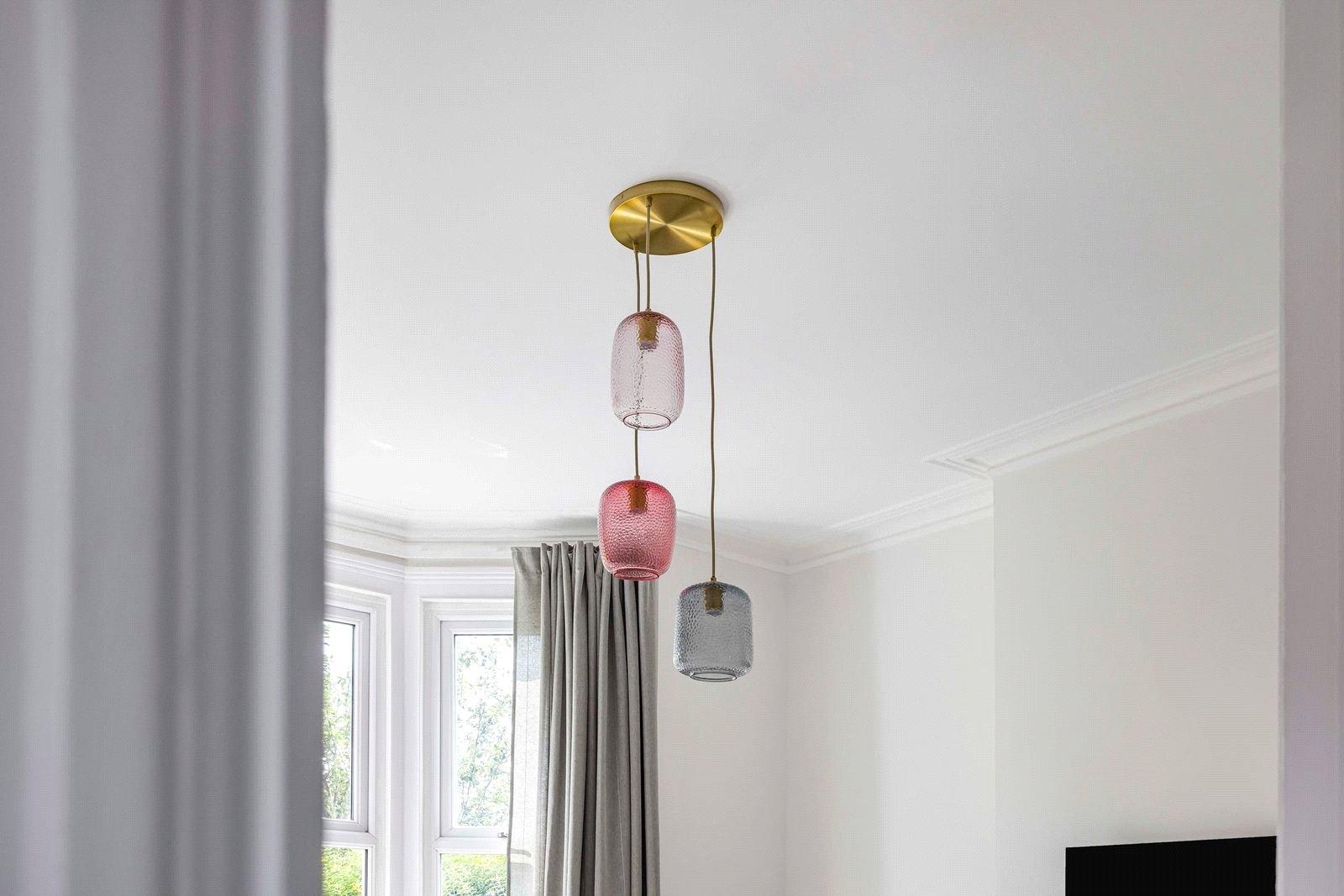 2 bedroom property for sale in London | Robinson Jackson