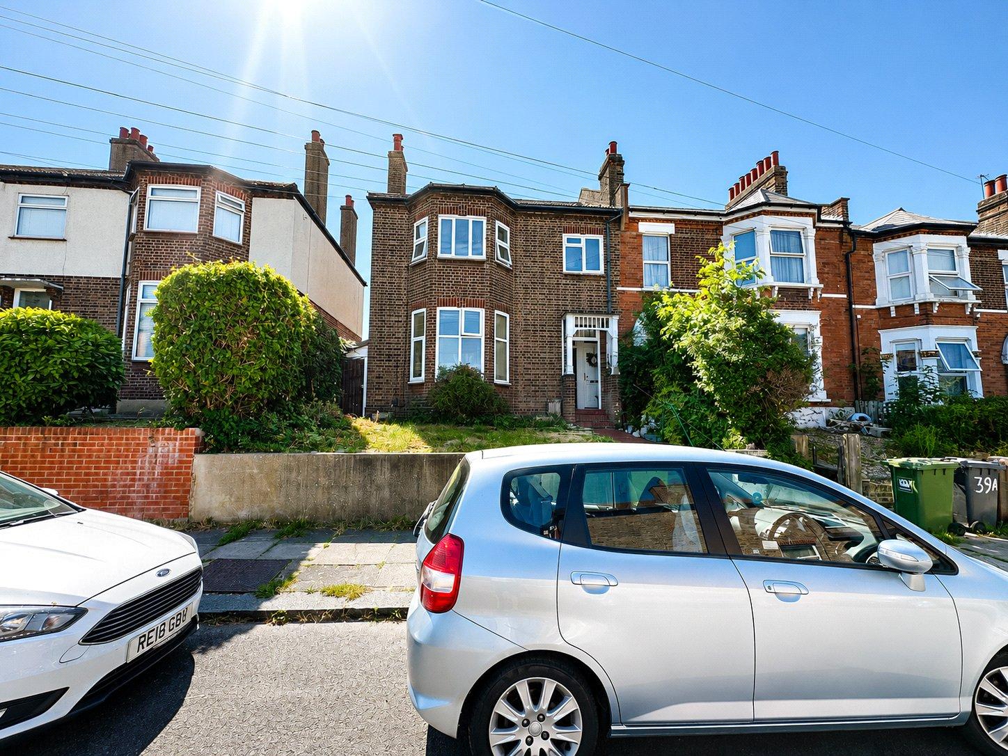 1 bedroom property for sale in London | Robinson Jackson