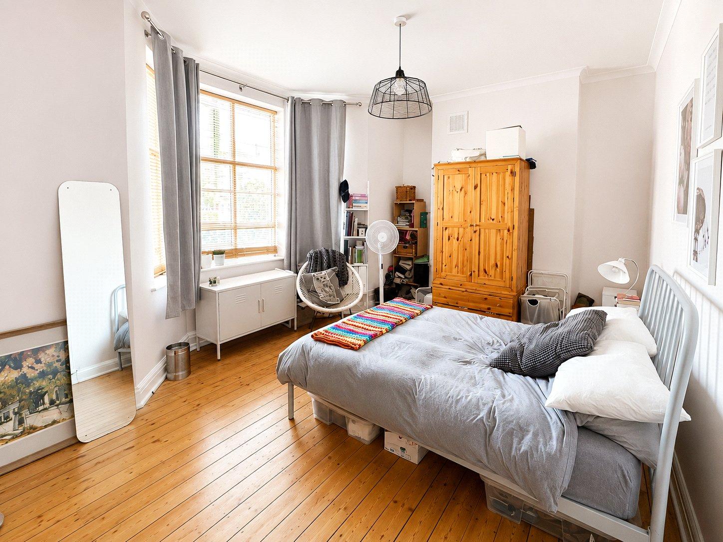 1 bedroom property for sale in London | Robinson Jackson
