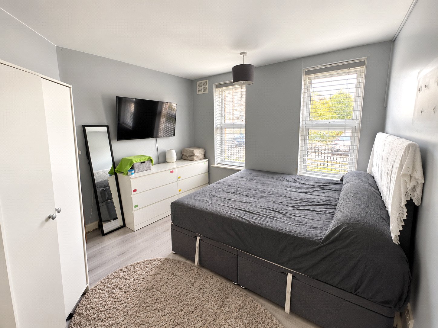 1 bedroom property for sale in London | Robinson Jackson