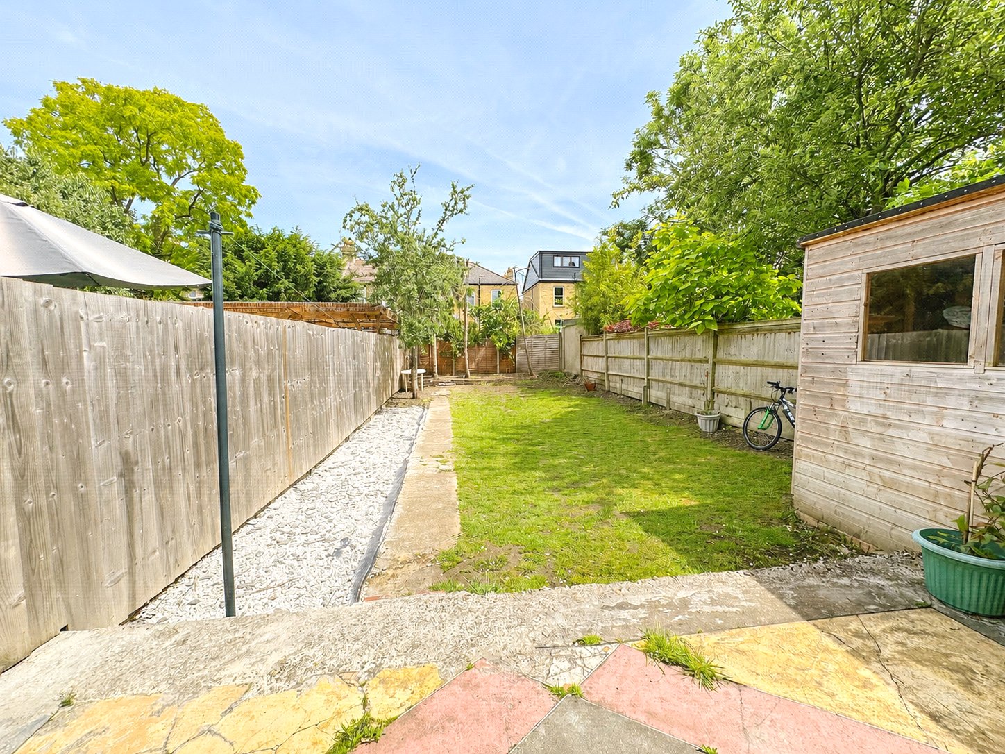 4 bedroom house for sale in London | Robinson Jackson