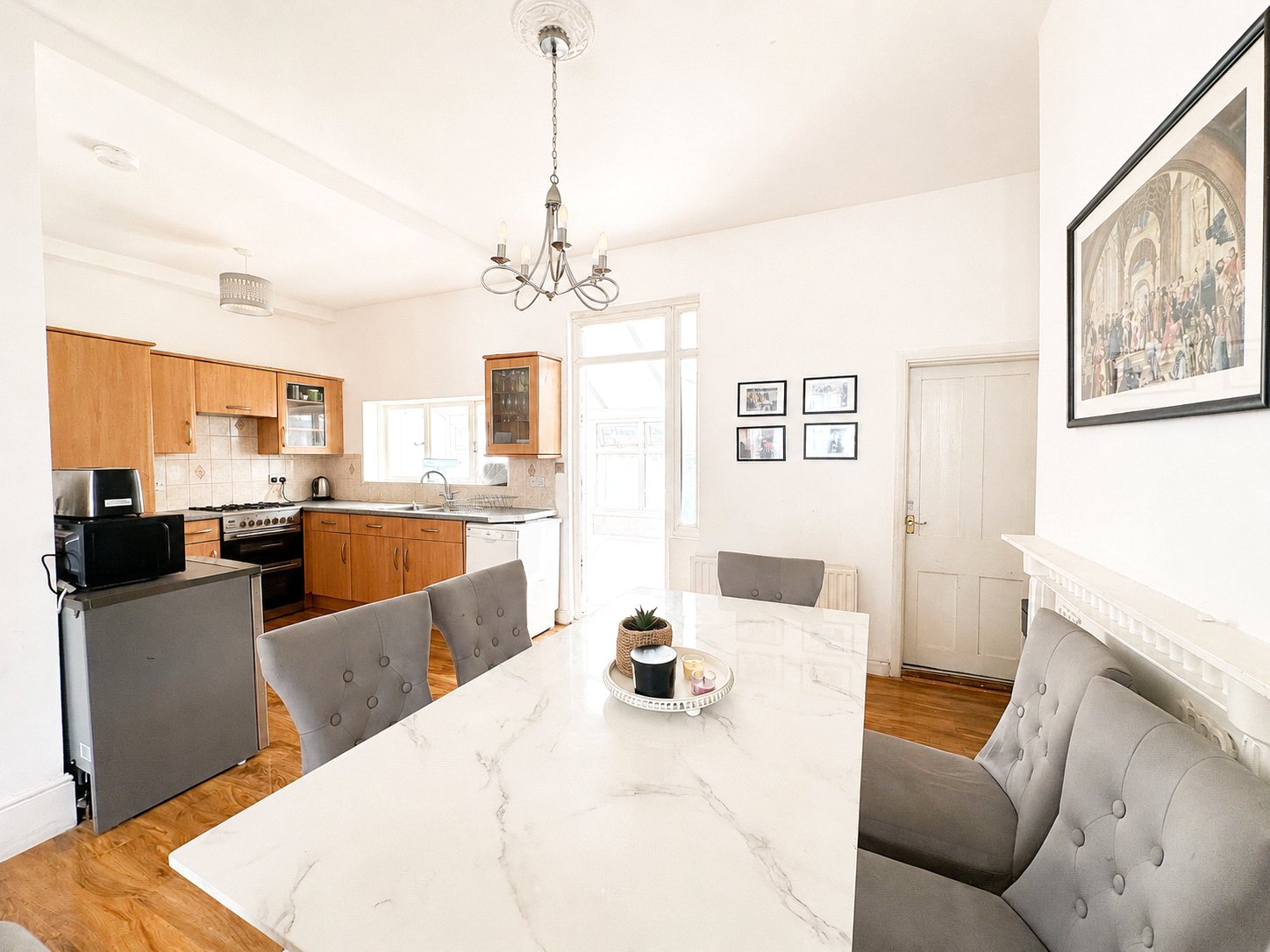 4 bedroom house for sale in London | Robinson Jackson