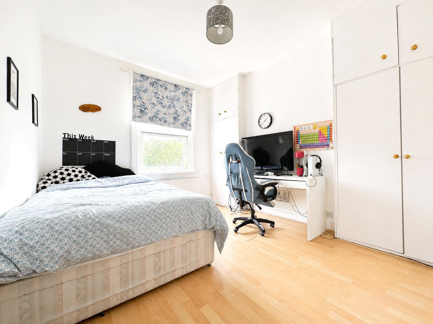 4 bedroom house for sale in London | Robinson Jackson
