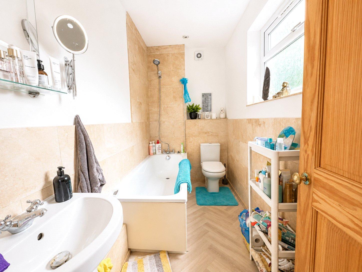 4 bedroom house for sale in London | Robinson Jackson
