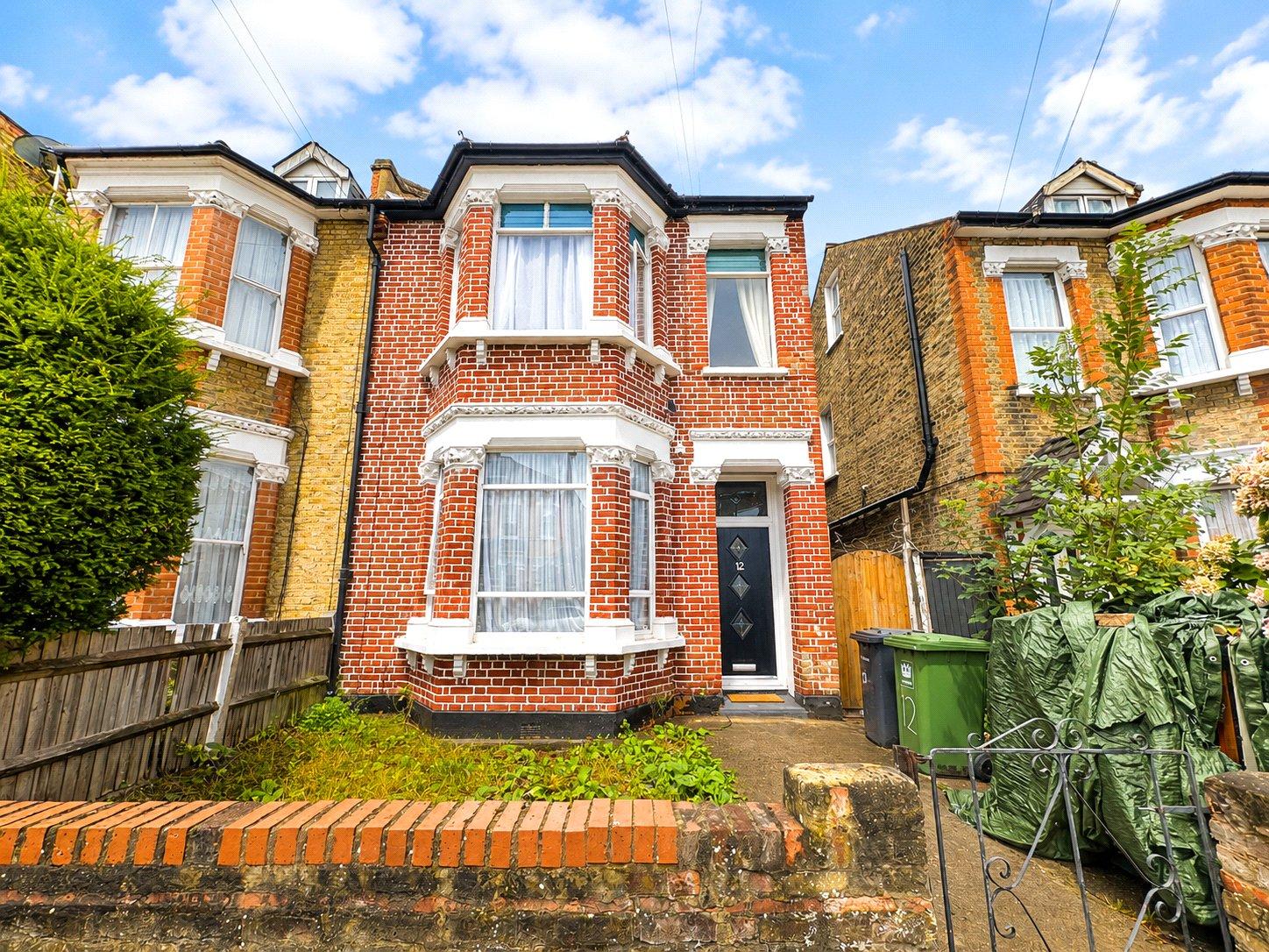 4 bedroom house for sale in London | Robinson Jackson
