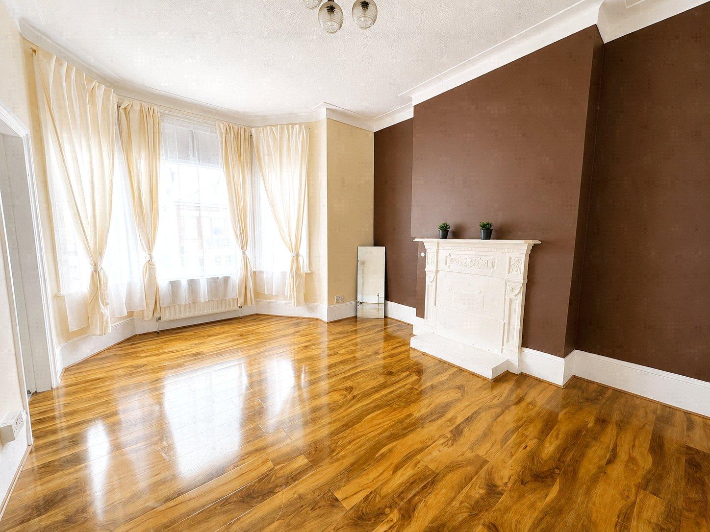 4 bedroom house for sale in London | Robinson Jackson
