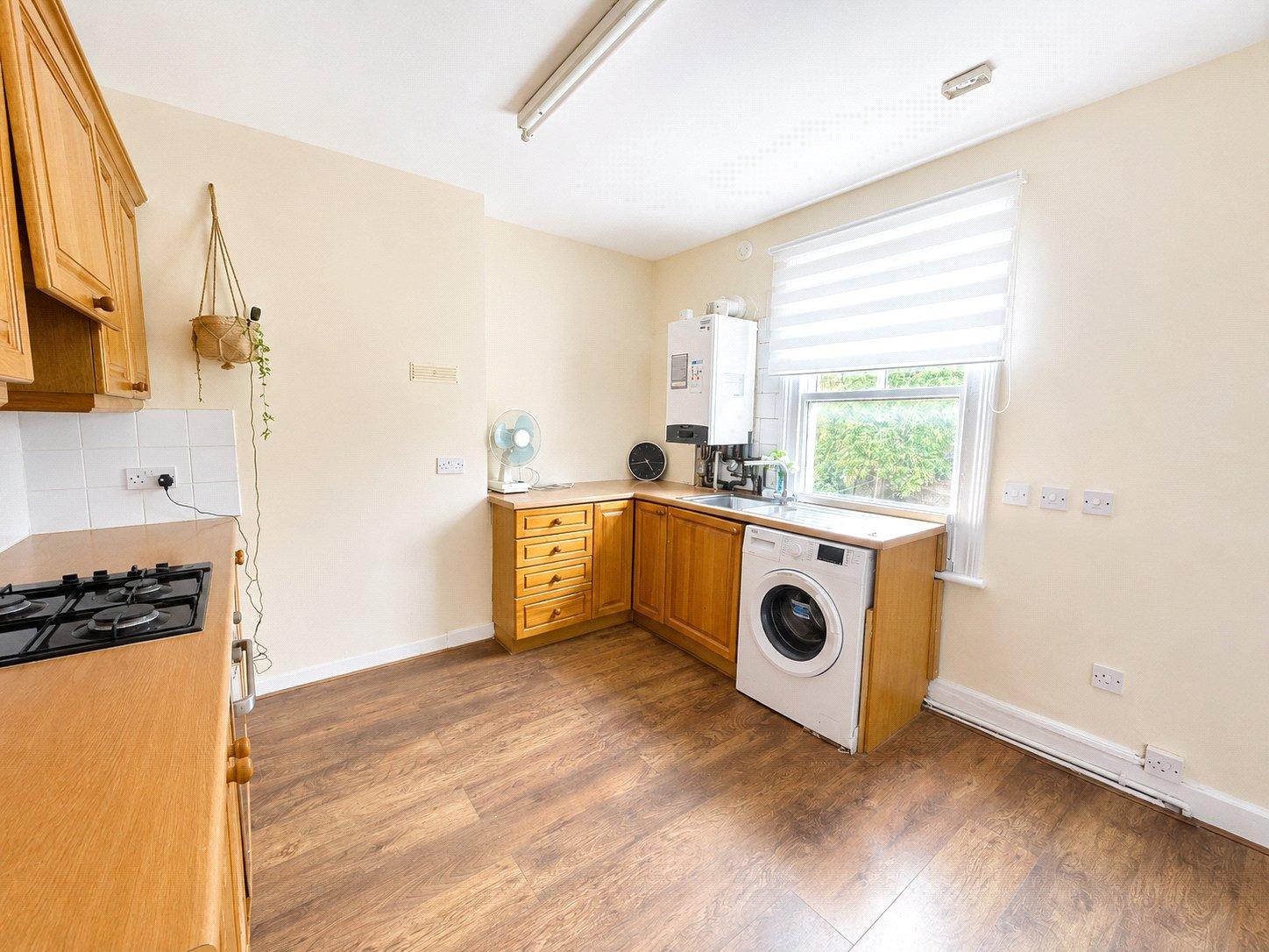 4 bedroom house for sale in London | Robinson Jackson