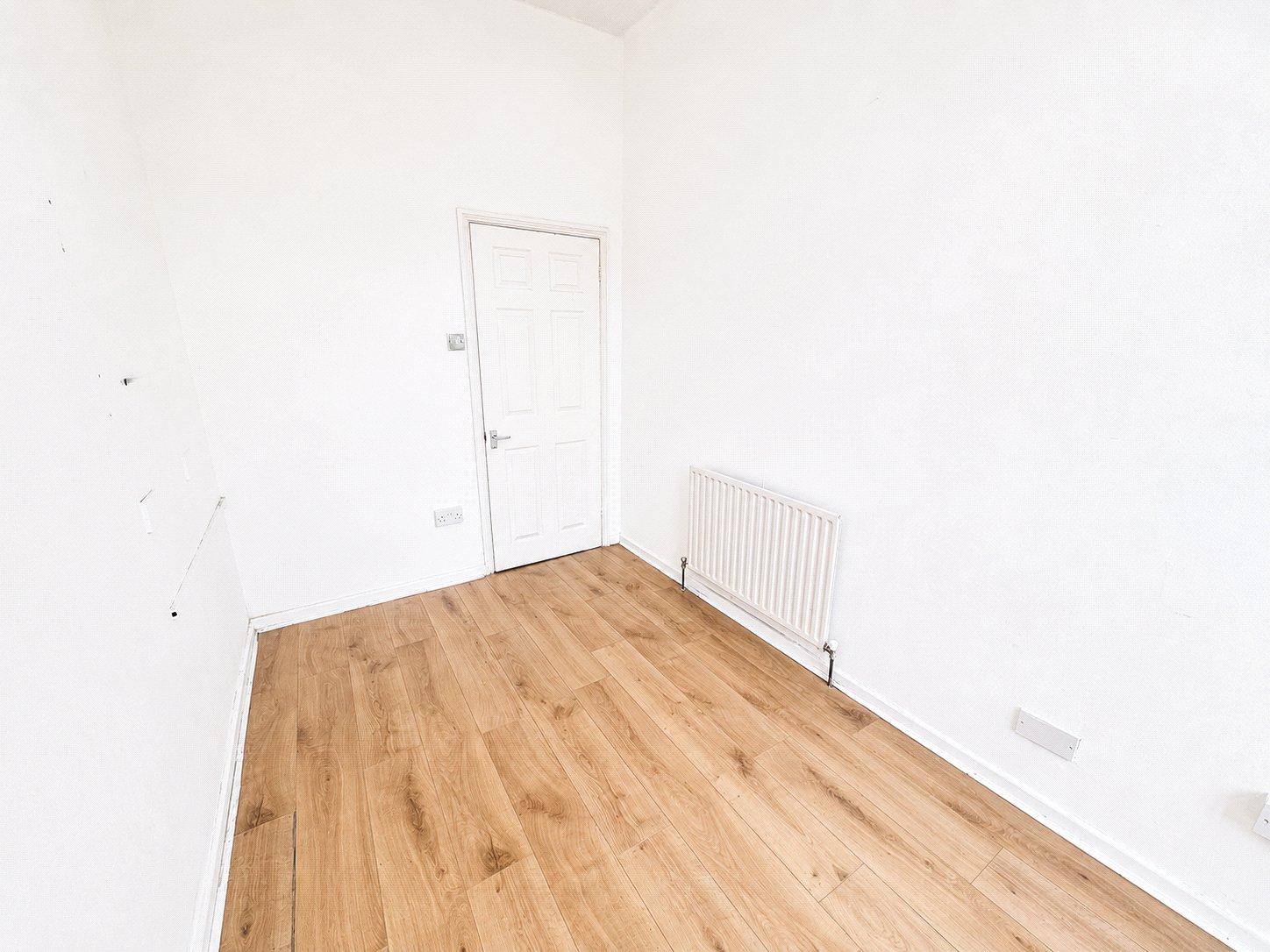 2 bedroom property for sale in London | Robinson Jackson