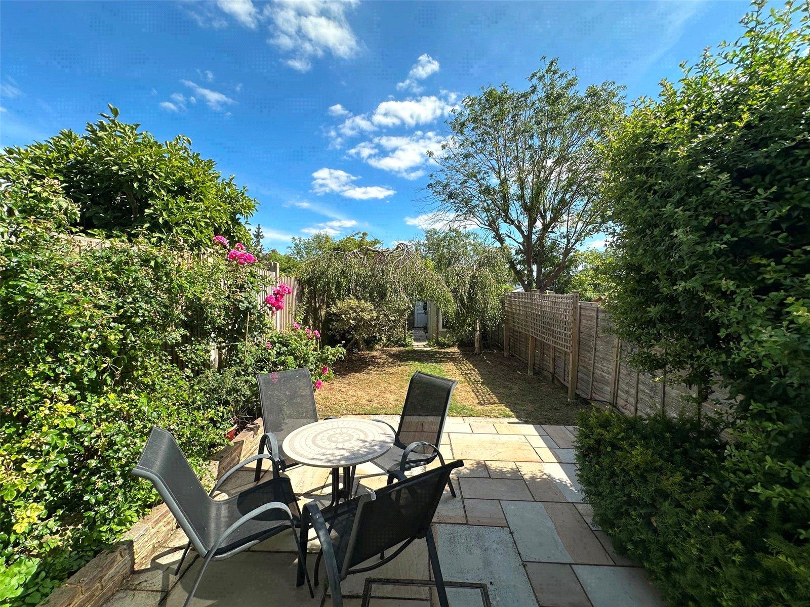 3 bedroom house for sale in Bromley | Robinson Jackson