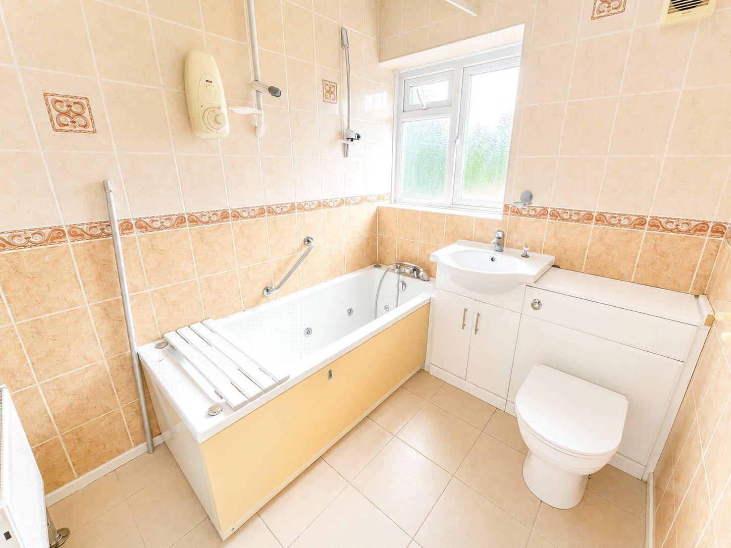 3 bedroom house for sale in Bromley | Robinson Jackson