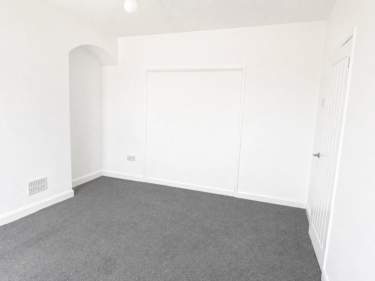 2 bedroom house for sale in Bromley | Robinson Jackson