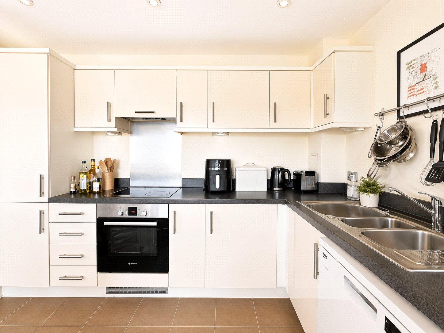 1 bedroom property for sale in London | Robinson Jackson