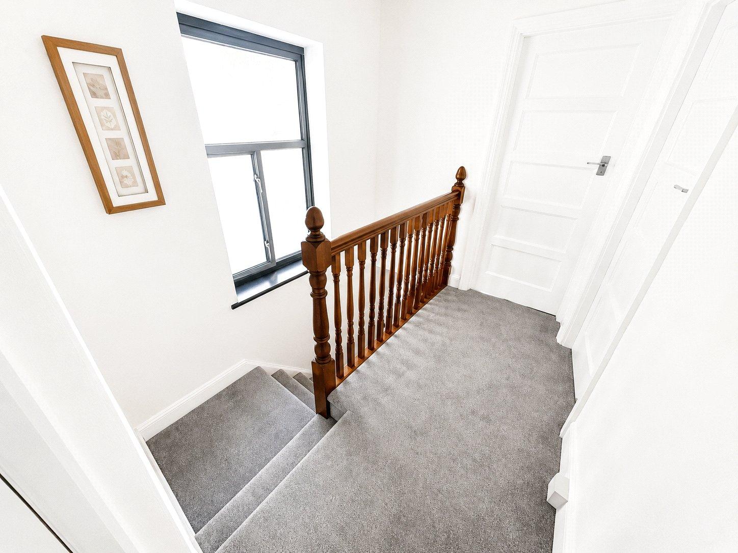 3 bedroom house for sale in London | Robinson Jackson