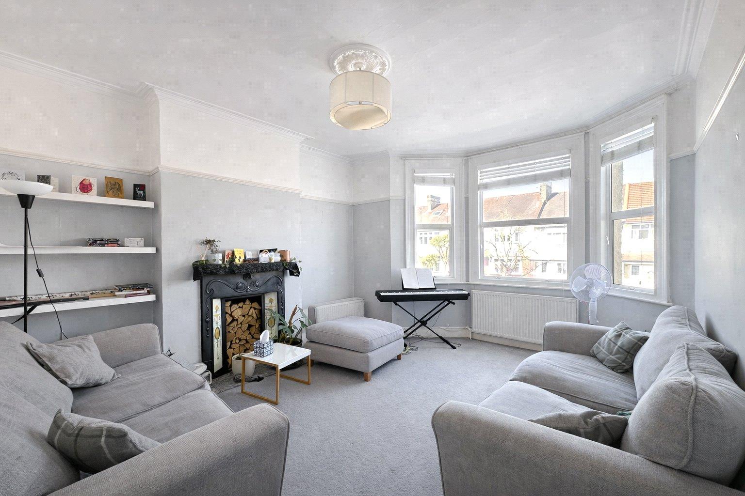 2 bedroom property for sale in London | Robinson Jackson