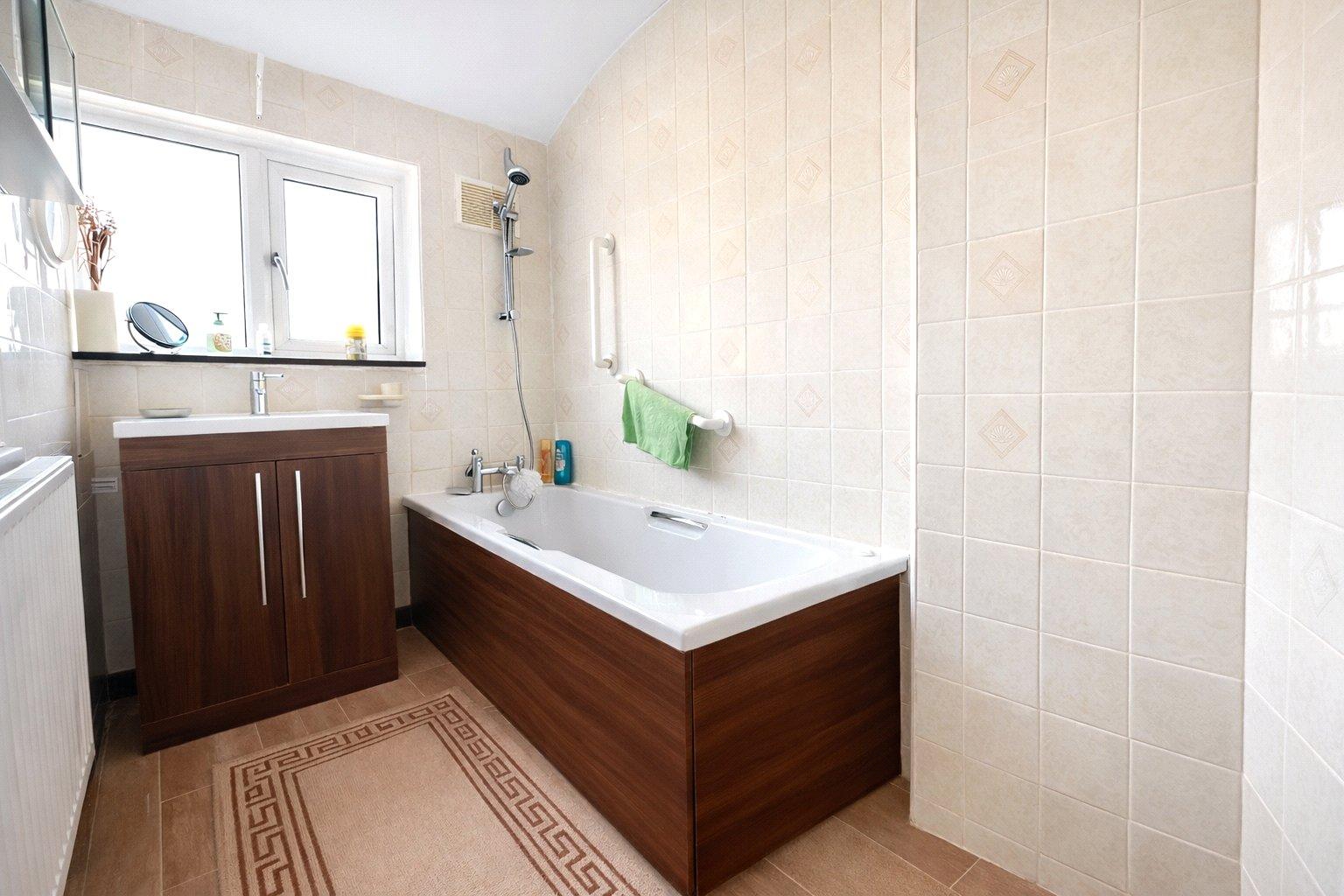 3 bedroom house for sale in Bromley | Robinson Jackson