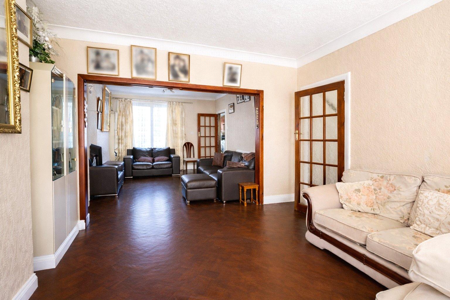 3 bedroom house for sale in Bromley | Robinson Jackson