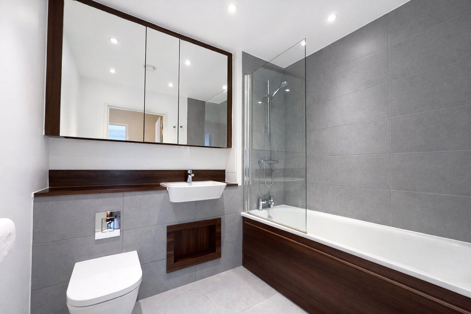 2 bedroom property for sale in London | Robinson Jackson