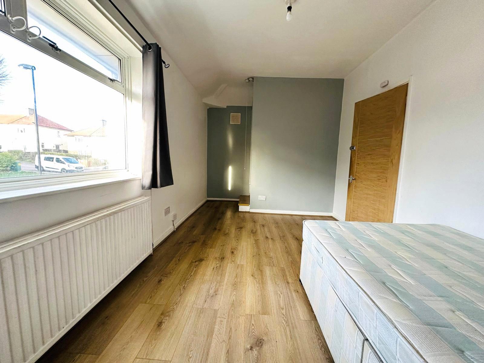 3 bedroom house for sale in Bromley | Robinson Jackson