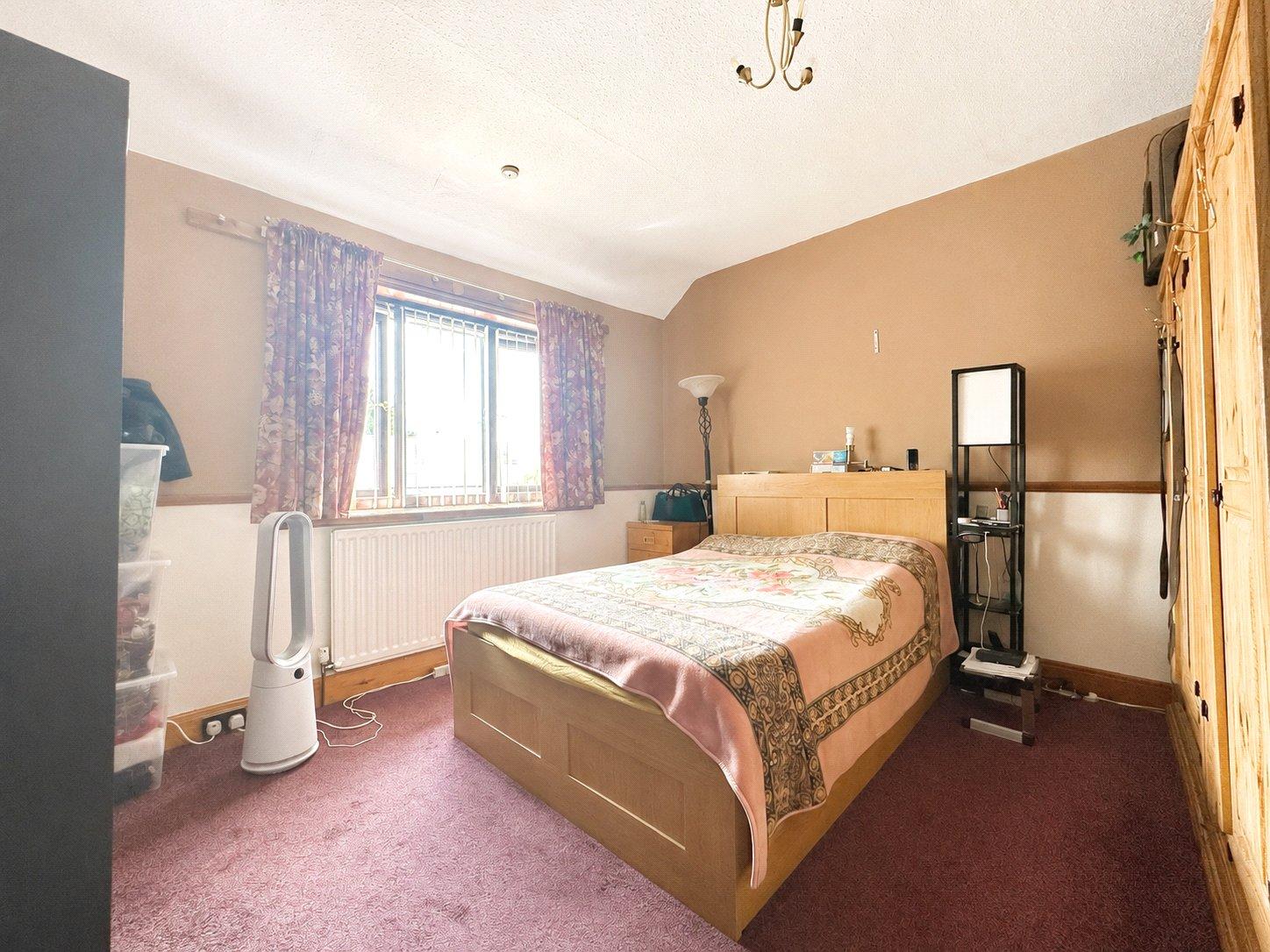 3 bedroom house for sale in Bromley | Robinson Jackson