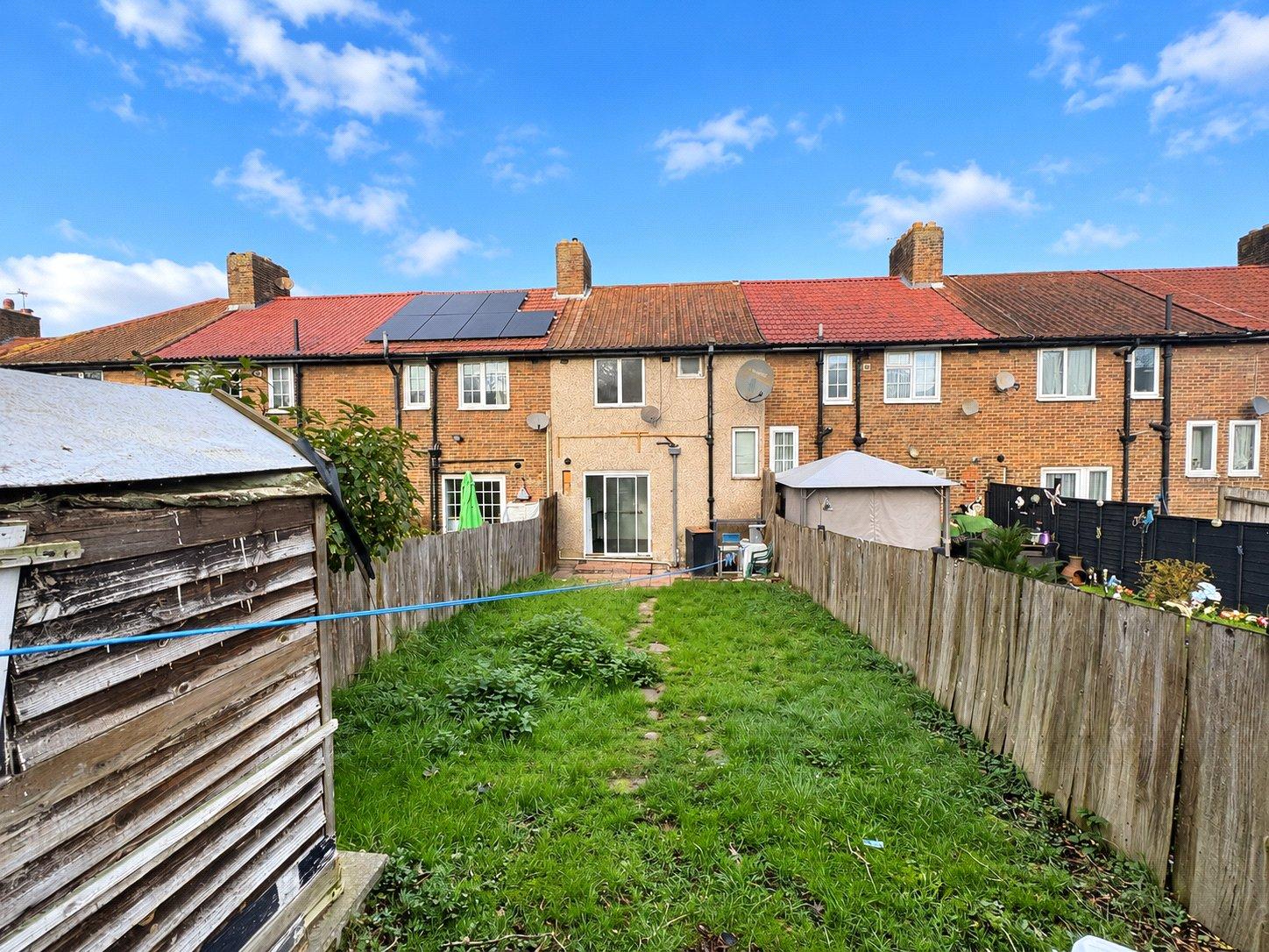 2 bedroom house for sale in Bromley | Robinson Jackson