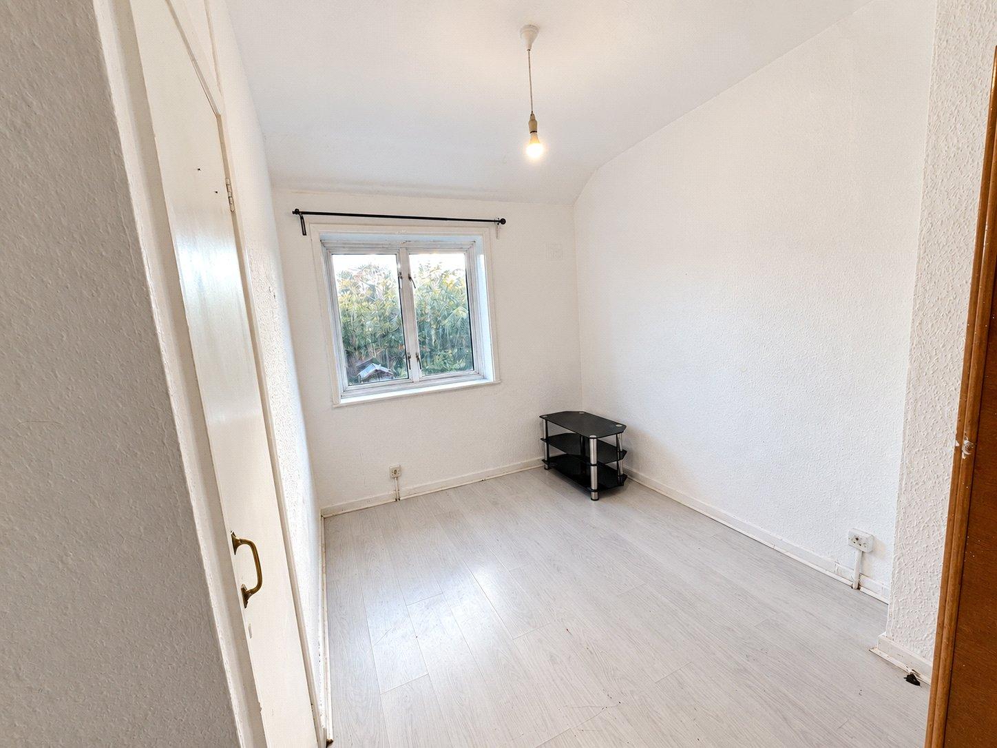 2 bedroom house for sale in Bromley | Robinson Jackson