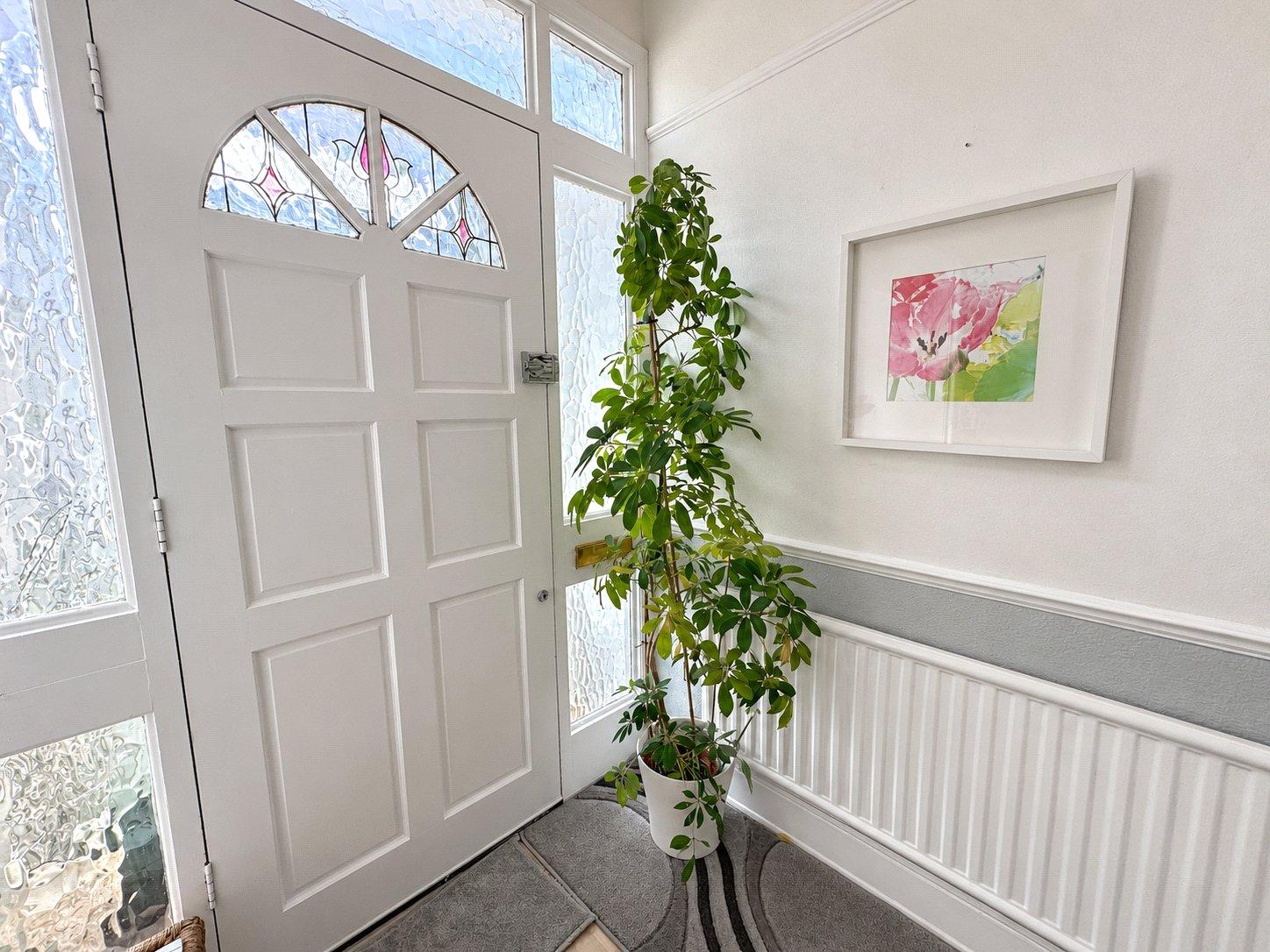3 bedroom house for sale in London | Robinson Jackson