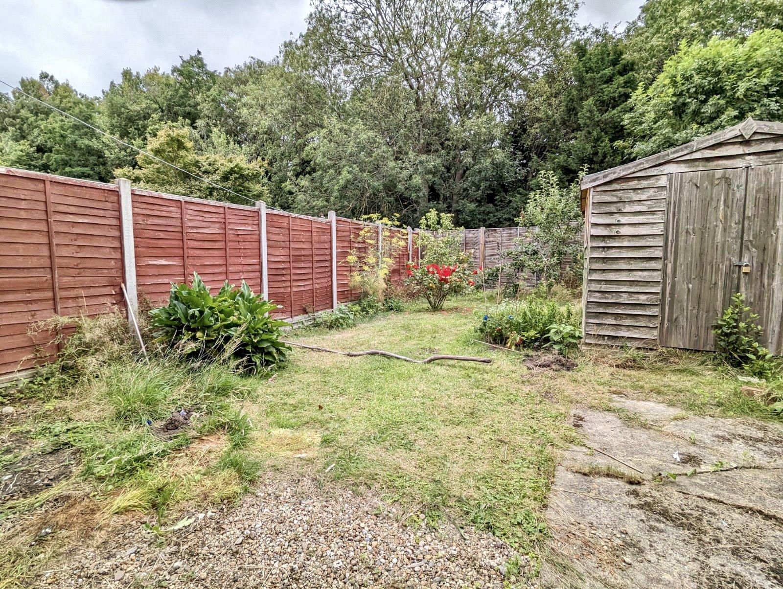2 bedroom property for sale in London | Robinson Jackson