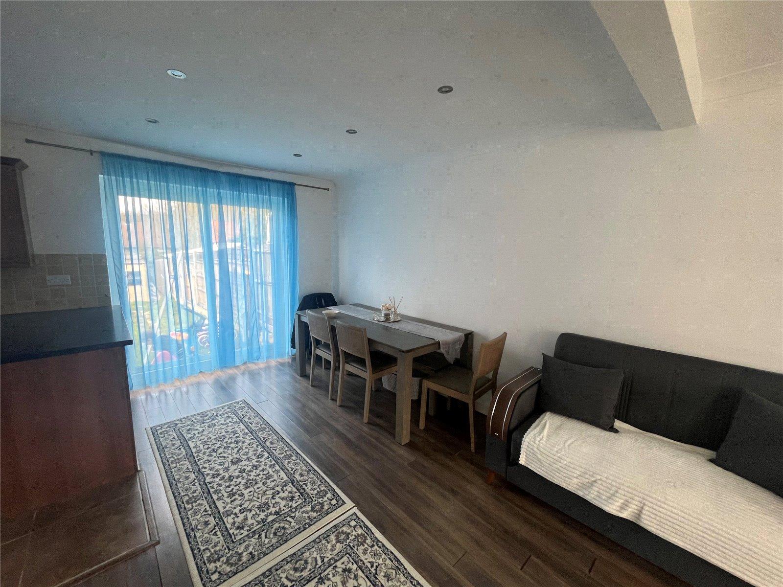3 bedroom house for sale in Bromley | Robinson Jackson