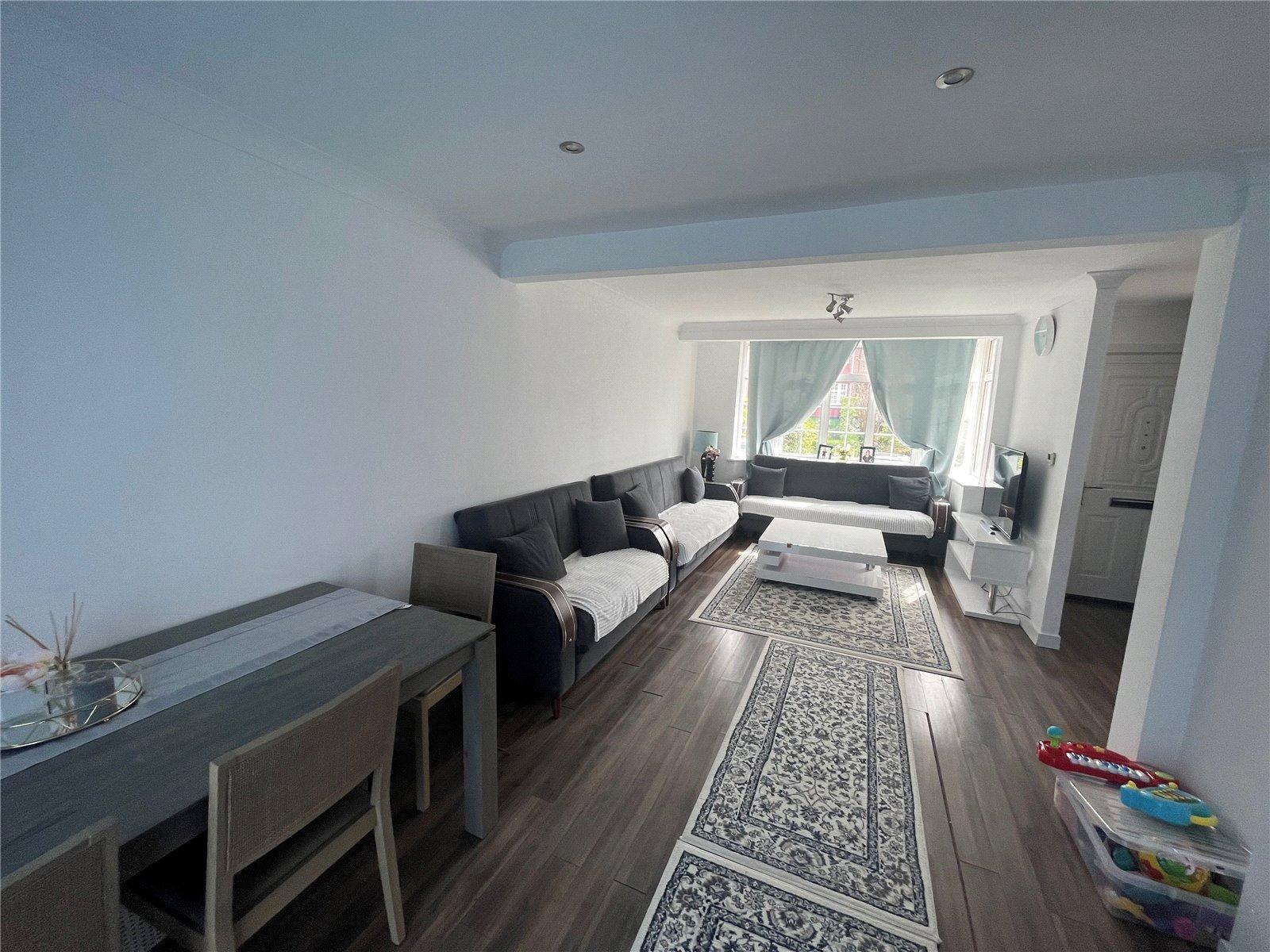 3 bedroom house for sale in Bromley | Robinson Jackson