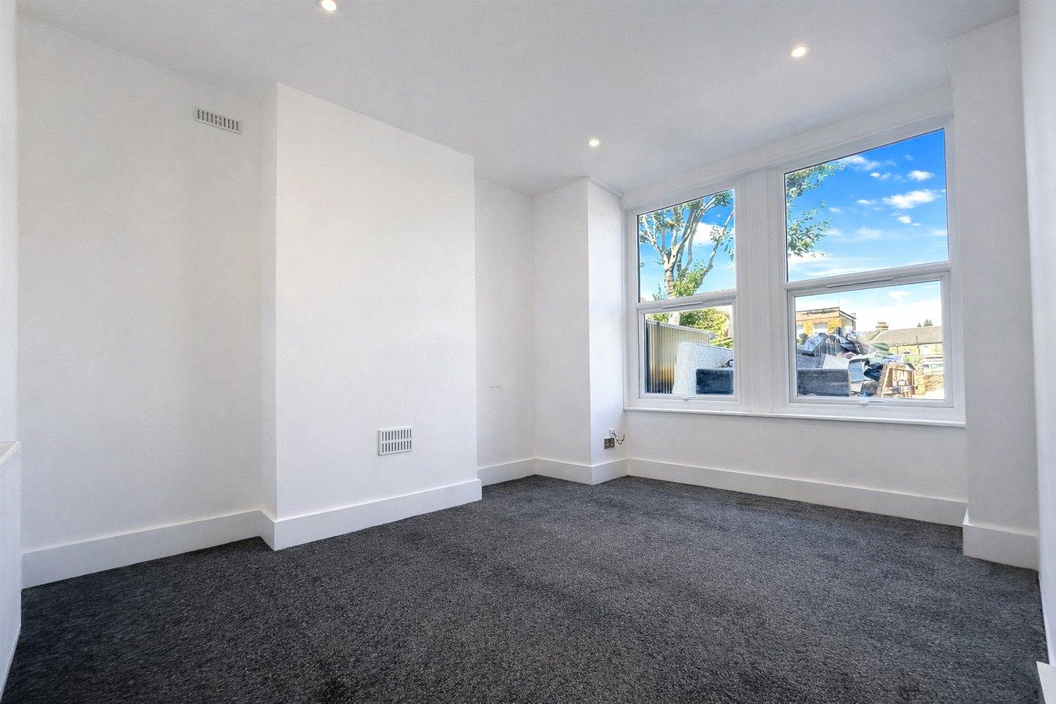2 bedroom property for sale in Catford | Robinson Jackson